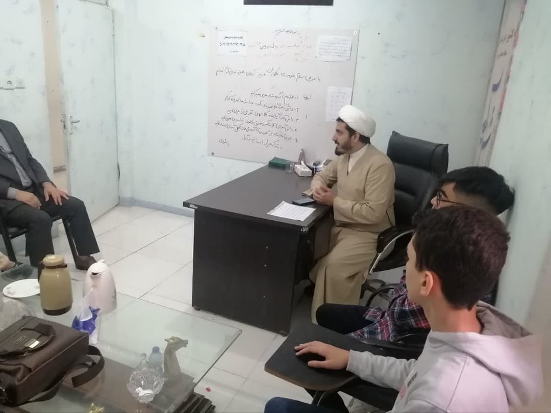 جلسات شورای دانش آموزی